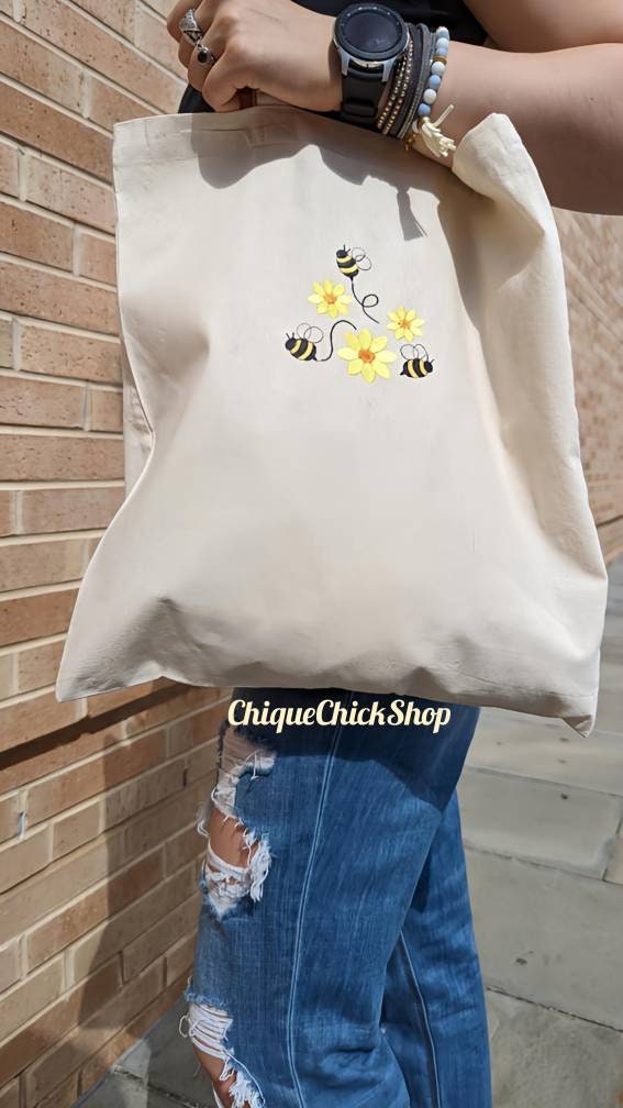 Flower and Bee Tote